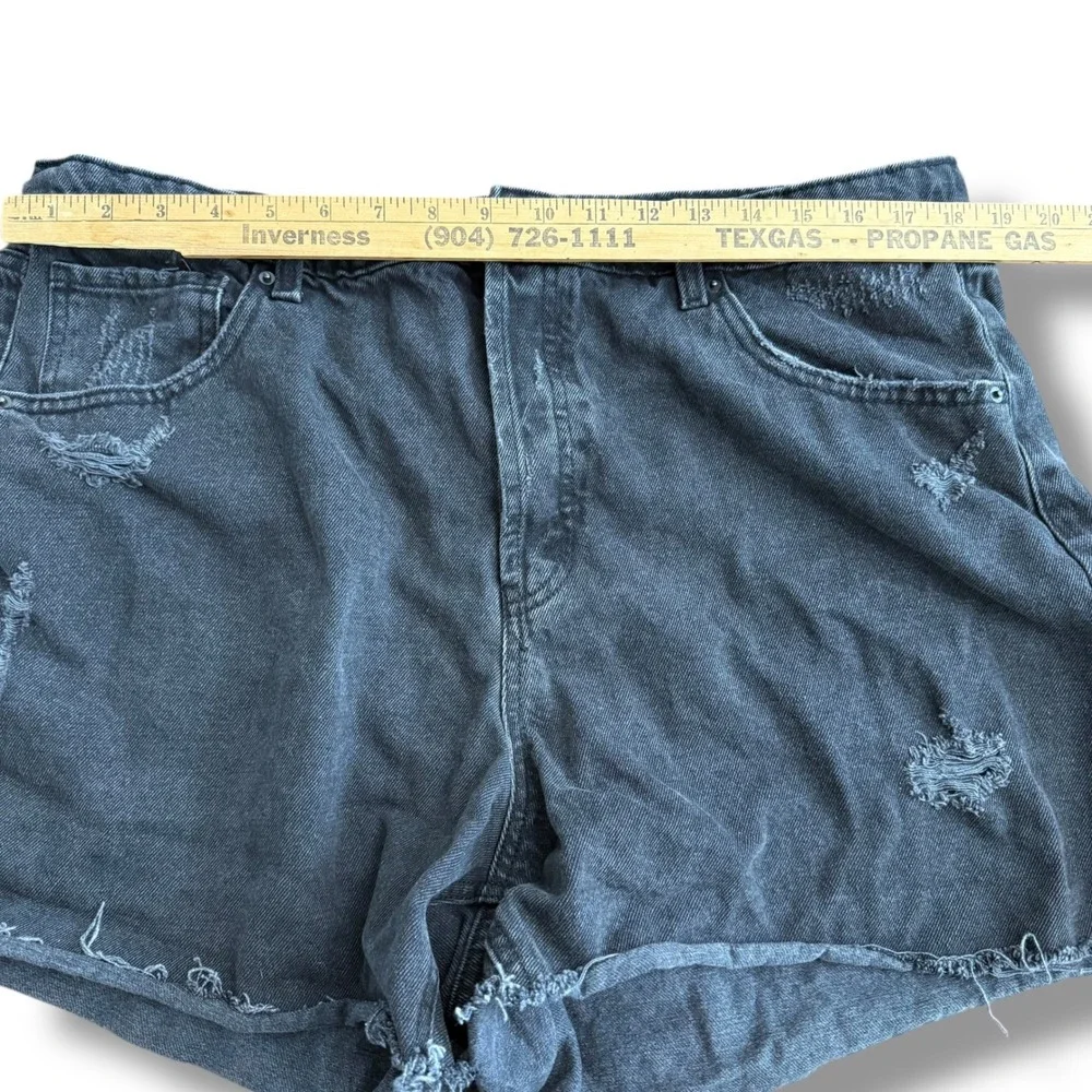 Wild Fable‎ Women Gray Distressed Denim Cutoff Shorts Size 17  Button Fly